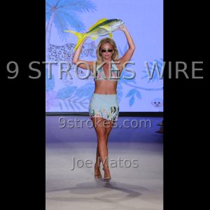 LOOK 9 —  — Clip